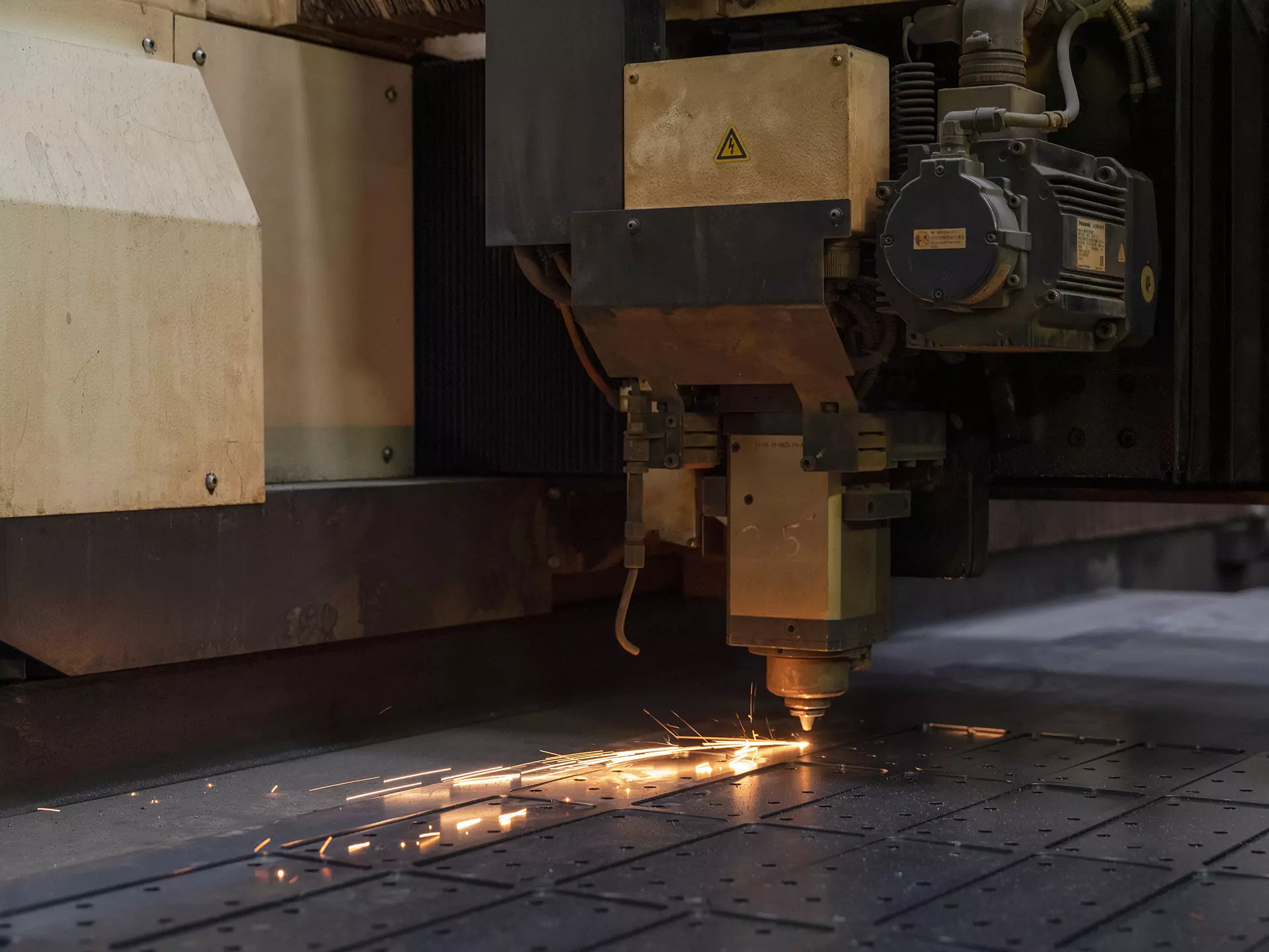 CNC Lazer Kesim
